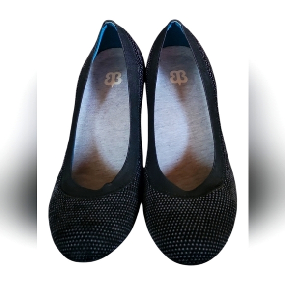 Betabrand Late to the Gate Black Gray Cone Heels Knit Comfort Shoes Size 8.5 - Picture 9 of 10